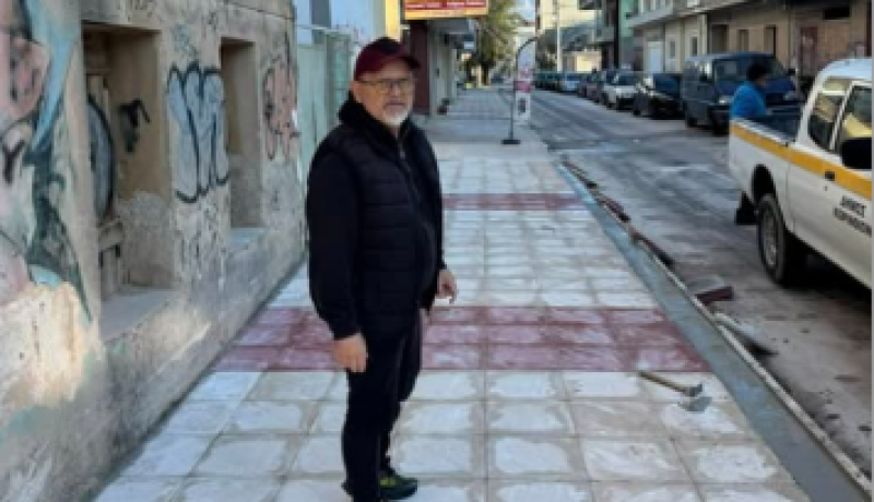 Ιωάννης Καρασάββας : Ολοκληρώθηκαν οι εργασίες στα πεζοδρόμια της οδού Κροκιδά στα Τσακώνικα